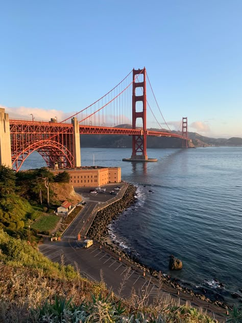 One Day In San Francisco: The Best Of San Francisco In A Day Day In San Francisco, San Francisco Pictures, Nevada Mountains, San Francisco City, San Francisco Travel, 2023 Vision, Voyage Europe, Dream Travel Destinations, California Dreamin'