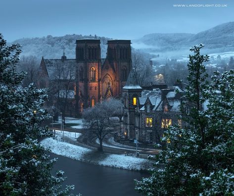 January Projects, Scotland Holiday, Faroe Island, Best Of Scotland, Inverness Scotland, Christmas Moodboard, Loch Ness Monster, Scotland Highlands, Visit Scotland