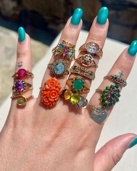 ✨ Add Some Colour to Your Style ✨ ⠀⠀⠀⠀⠀⠀⠀⠀⠀ Check out our vintage 9ct gold rings with beautiful, colorful gems! 🌈💍 These rings are perfect for adding a pop of color and a touch of history to your look 💎 ⠀⠀⠀⠀⠀⠀⠀⠀⠀ Shop these and hundreds of other vintage treasures on our website. Find your new favourite piece today! 💫 ⠀⠀⠀⠀⠀⠀⠀⠀⠀ #SorrellJewels #GoldRings #VIntageRings #VintageJewellery #AntiqueRings #GoldJewellery #AntiqueJewellery #PrelovedJewellery #ShopSmall #SmallBusiness Stacking Rings Ideas, Silver Vintage Rings, Colourful Rings, Gem Rings, Gold Stacking Rings, Rings Pearl, Rings Antique, Rings Ideas, Vintage Gold Rings