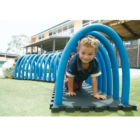 Vetenskapliga Experiment, Diy Kids Playground, Preschool Playground, Kids Backyard Playground, Backyard Kids Play Area, Outdoor Play Areas, Diy Playground, Kids Outdoor Play, Outdoor Play Area