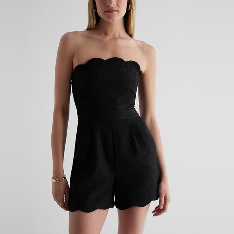 Discover great products at the best prices at Dealmoon. Express Tweed Strapless Scalloped Romper. Price:$58.80 at Express Plus Size Tunic Dress, Rush Outfits, Attractive Dresses, Cotton Linen Dresses, Black Tweed, Senior Picture Ideas, Scalloped Trim, Tweed Fabric, Dinner Date