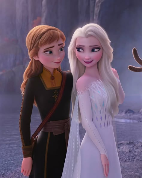 Elsa Frozen Pictures, Disney Time, Disney Cuties, Anna Disney, Frozen Pictures, Frozen Frozen, Frozen Elsa And Anna, Disney Elsa, Anna And Elsa