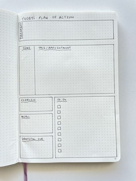 Simple Bullet Journal Weekly Spread, Bullet Journal Ideas Pages Daily Planner, Daily Planner Ideas Bullet Journal, Bullet Journal Day Layout, B5 Bullet Journal Spreads, Daily Journaling Layout, Daily Planner Bullet Journal Layout, Bujo Daily Spread Layout, Daily Bullet Journal Layout