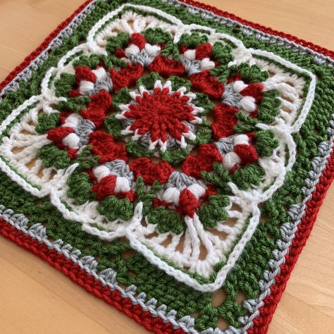 Ravelry: Jalen Stanley Square by Pam Knighton-Haener Christmas Granny Square Crochet, Christmas Granny Square, Crochet Block Stitch, Crochet Flower Granny Square Pattern, Crochet Quilt Pattern, Granny Square Tutorial, Granny Squares Crochet, Christmas Craft Show, Crochet Keychains