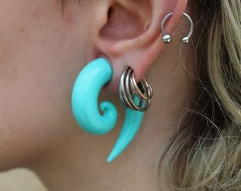 MoonphasesJewellery (by Moon Phases) - Etsy Ukraine Small Ear Gauges, Bird Ears, Faux Gauges, Ear Tapers, Gauge Earrings, Multiple Rings, Plug Earrings, Gauged Earrings, Ear Gauges