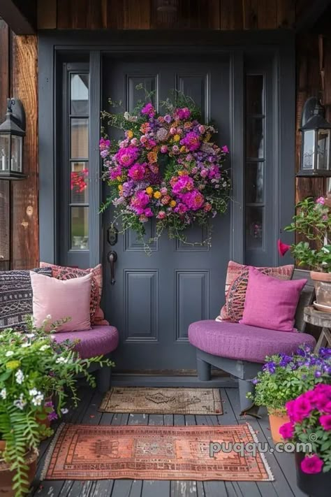 Paint Concrete, Porch Inspiration, Cottage Wreath, Summer Door Wreaths, Front Porch Decorating, The Porch, House Entrance, Front Door Decor, North Star