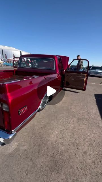 @c10soultexas on Instagram: "Vid cred @1959aftermath 🔥🔥 #c10trucks #c10 #classictrucksdaily #classictrucks #c10soultexas #trucksofinstagram #showtruck #c10lifestyle #c10family #6772 #slammedtrucks #baggedtrucks" 83 Chevy C10 Truck, C10 Interior 67-72, C10 Chevy Truck 67-72 Interior, C 10 Chevy Trucks, Lowered C10, 72 Chevy Truck, Bagged Trucks, C10 Chevy Truck, C10 Trucks