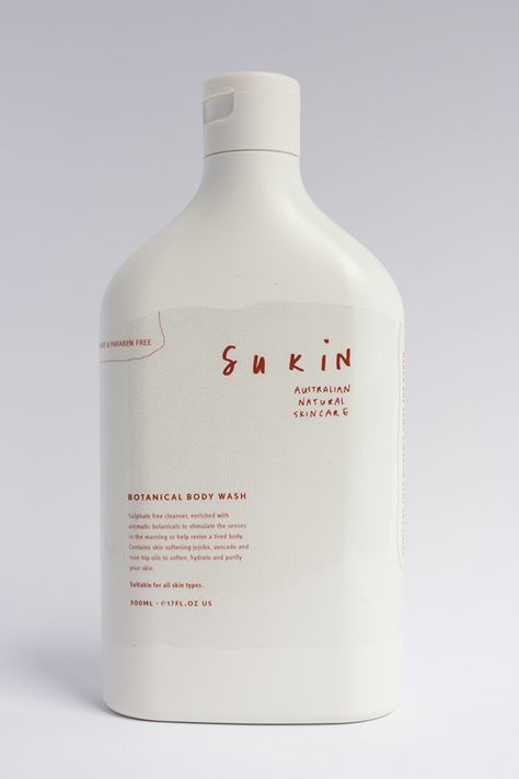 Sukin Skincare, Packaging Box Design, Mises En Page Design Graphique, Bottle Design Packaging, Skincare Packaging, Creative Jobs, Mac Pro, Packing Design, Creative Portfolio