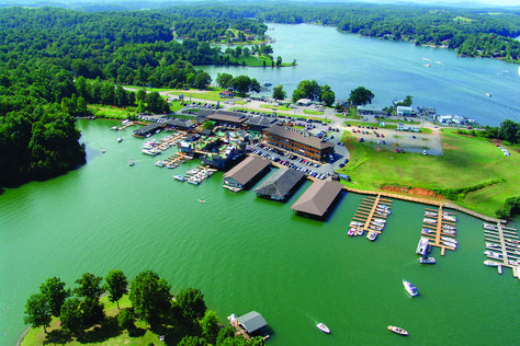 Virginia Getaways, Visit Virginia, Smith Mountain Lake Va, Presidential Homes, Lake Vacations, Allegheny Mountains, Smith Mountain Lake, Jet Skis, Couples Friends