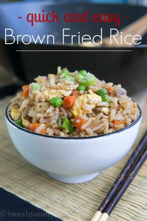 Quick and Easy Brown Fried Rice Brown Rice Cooking, Quick Rice, Fried Brown Rice, Healthy Rice, Easy Rice, Brown Rice Recipes, Rice Side, Fried Rice Recipe, Chinese Dishes