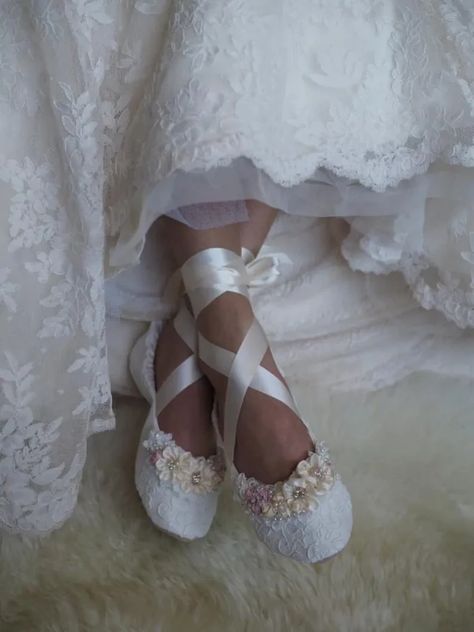 Rose Ballerina, Ballerina Wedding, Poppy Montgomery, Wedding Ballet Flats, Princess Bridal, Ballet Shoe, Wedding Slippers, Bridal Flats, Wedding Shoes Lace