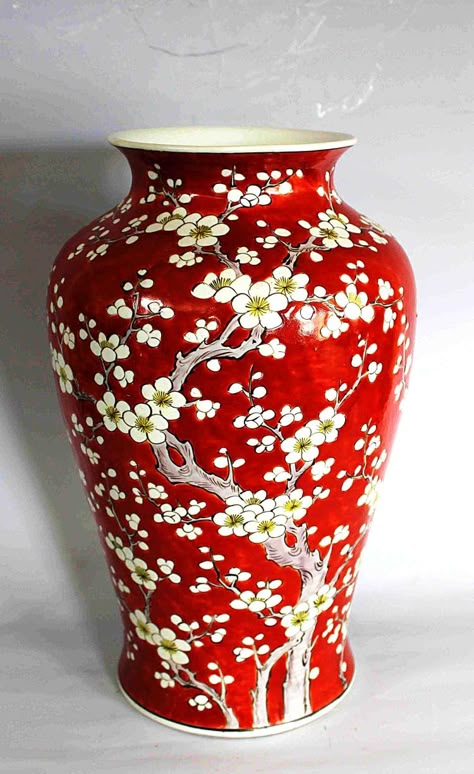 Porcelain Wood Tile, Red Vase, Red Vases, Han Dynasty, Chinese Pottery, Chinese Vase, Porcelain Lamp, China Painting, Porcelain Jewelry