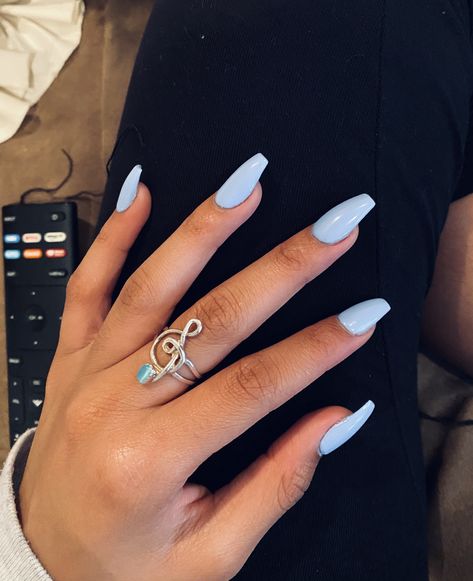 Nails Acrylic Coffin One Color, Nail Colors Coffin Shape, Light Blue Nails Coffin Shape, Beach Nails Coffin Shape, Acrylic Nails Coffin Medium Length, Nail Designs For Coffin Shape, Medium Coffin Shape Nails Summer, Coffin Nail Inspo Simple, Shirt Coffin Nail Ideas