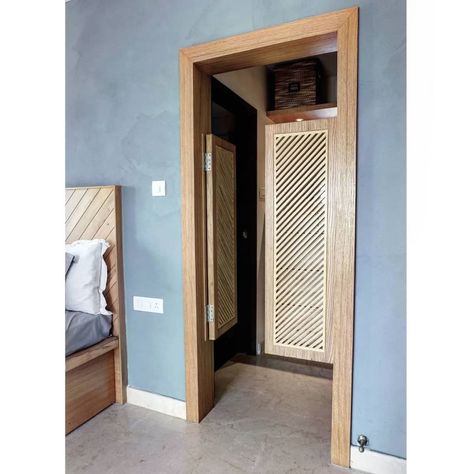 12 Best Door Alternatives - "Door" Options for Closet, Bedroom & More | Apartment Therapy Bedroom Door Alternatives, Alternative Door Ideas, Bathroom Door Alternatives, Small Closet Door, Door Ideas For Small Spaces, Closet Door Alternative, Small Closet Door Ideas, Bathroom Door Ideas, Door Alternatives