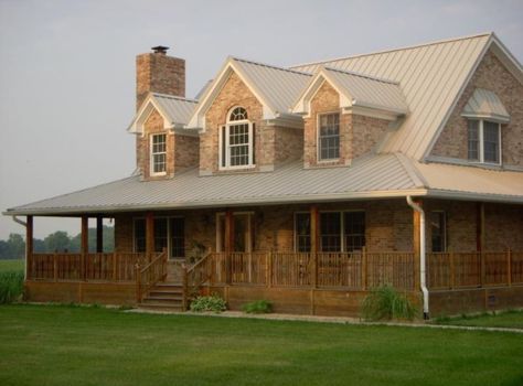 Brick house metal roof Wrap Around Porch Ideas, House With Wrap Around Porch, Wrap Around Porches, Big Front Porches, Rock Landscape, Farmhouse Exterior Design, Small Backyards, Yard Landscape, House With Porch