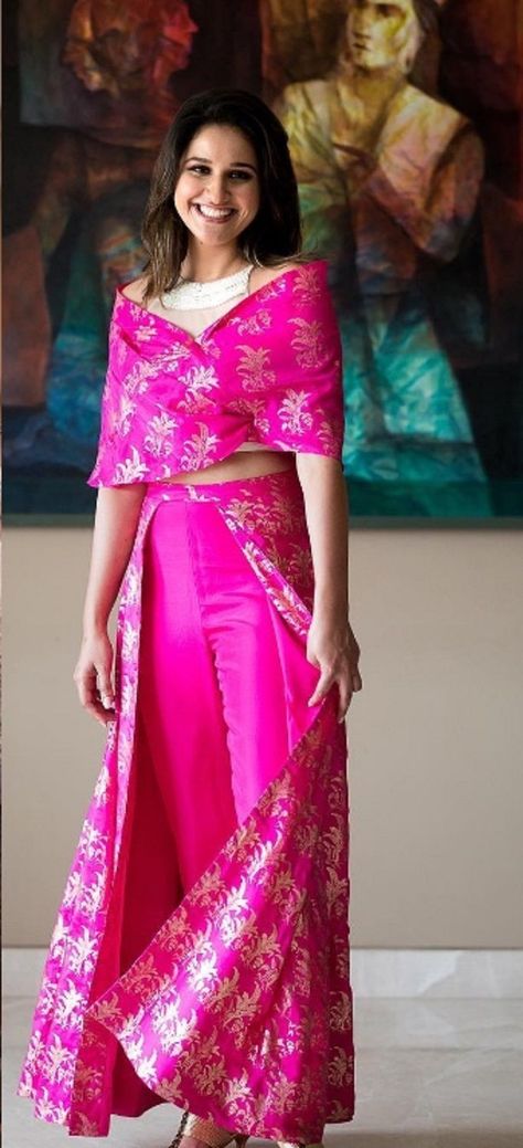 #Trending: New Silhouettes That We Are Loving! Indian Silk Dresses, Trendy Outfits Indian, Sari Dress, Indo Western Dress, Indian Gowns Dresses, Indian Gowns, Designer Party Wear Dresses, Ethnic Outfits, Designer Dresses Casual