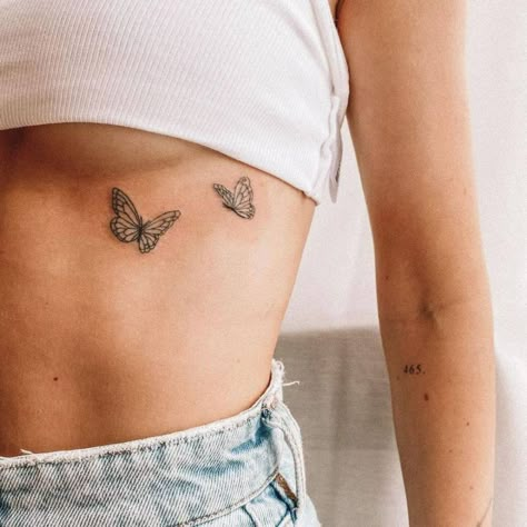 Underboob Tattoo Designs, Tato Minimal, Rib Tattoos For Women, Small Butterfly Tattoo, Butterfly Tattoos For Women, Petite Tattoos, Butterfly Tattoos, Classy Tattoos, Cute Tattoos For Women