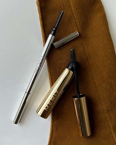 My favorite brow duo: @merit Brow 1980 Volumizing Pomade and Brown 1990 Sheer Gel Pencil. For natural, fluffy brows, you need these! I’ve loved Brow 1980 since it launched, and the pencil glides on effortlessly. I use Brown-Black for both. You can shop @merit in my linktree! 🤎 Plus, this @merit bag is nearly four years old and still an icon. Do you enjoy @merit products too? #meritbeauty #gifted #makeuphaul #merit #browessentials #fallmakeup #beautyfavorites Brow Pencil Aesthetic, Brow Products Aesthetic, Merit Aesthetic, Natural Fluffy Brows, Pencil Aesthetic, Fluffy Brows, Products Aesthetic, Brow Products, Makeup Haul