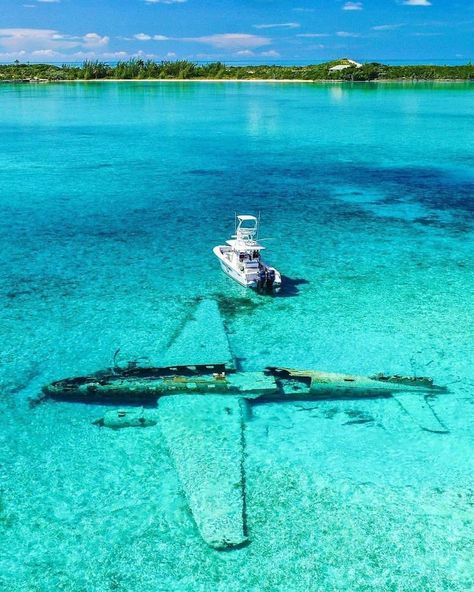 Travel Places on Instagram: “Pablo's plane wreckage in Exuma, Bahamas ✈️ #places⁠ 📸: @kt_magee⁠ #escobar #plane” Exuma Bahamas, Bahamas Travel, Bahamas Vacation, Bahamas Island, Tropical Travel, Destination Voyage, Miyagi, Travel Lover, Travel Stories