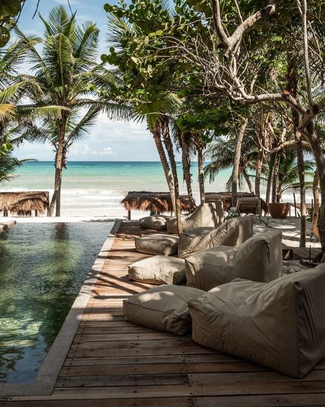 Hidden amidst the swaying palms on the shores of #Tulum Beach lies XELA, a serene haven of laid-back luxury featuring 12 spacious en-suite rooms poised at the threshold of the wild and authentic. A secluded retreat that echoes the essence of a private coastal villa, XELA emanates an atmosphere of effortless tranquility and exclusivity. 📍 Xenia Tulum Hotel 📸: @xelatulum #innspiringtravels #socialtravelblog Dreaming of visiting the Riviera Maya? Check out our website for beautiful places ... Tulum Luxury Villa, Beach Website Design, Tulum Retreat, Be Tulum Hotel, Tulum Aesthetic, Manifestation 2025, Coastal Hotel, Tulum Mexico Hotel, Beach Hotel Room