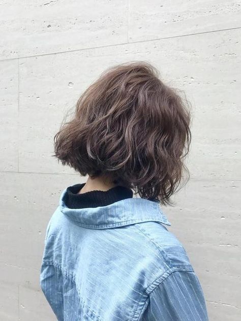 Wavy Perm Short Hair, Korean Perm Short Hair, Digital Perm Short Hair, Asian Hair Perm, Short Hair Outfits, Short Permed Hair, Short Wavy Haircuts, Korean Short Hair, Really Short Hair