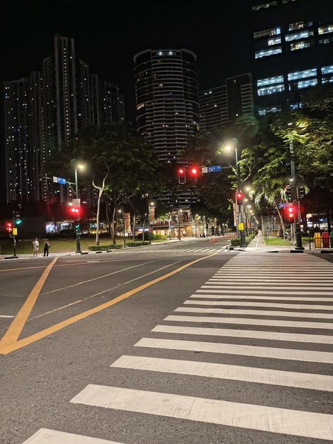 BGC Taguig, Night Bgc At Night Aesthetic, Street Night Pics, Bgc Taguig Photography, Bgc Taguig Night, Bgc Night, Manila Aesthetic Night, Manila Aesthetic, Bgc Manila, Bgc Aesthetic