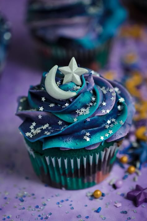 Galaxy Cupcakes, Eclipse Party, Galaxy Birthday, Galaxy Cake, Galaxy Party, 귀여운 음식 그림, Frugal Mom, Space Birthday Party, Space Birthday