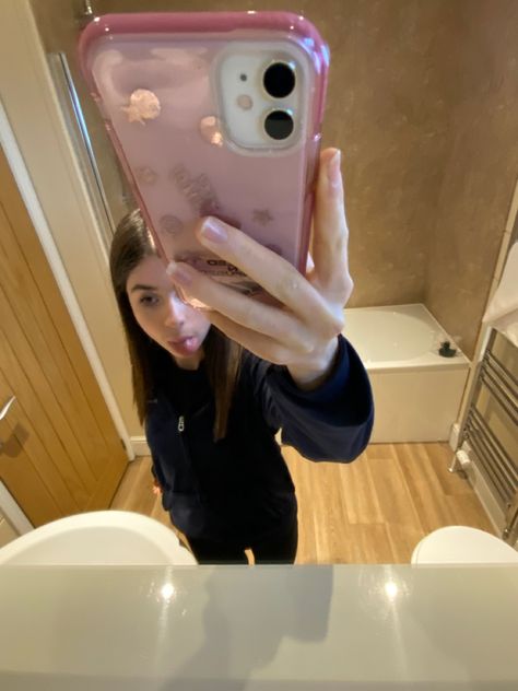 Wide Angle Mirror Selfie, .5x Pictures Iphone, 0.5 Camera Selfie, X0.5 Pics, 0.5 Pics Iphone Aesthetic, 0.5 Iphone Photos Aesthetic, 0.5 Mirror Pic, Aesthetic Iphone Mirror Pic, 0.5 Selfie Ideas