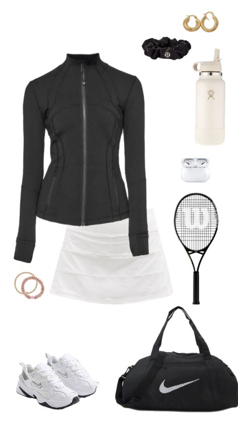 Cute tennis outfit!🏃‍♀️‍➡️🎾🏸 Indoor Tennis Outfit, Tennis Outfit Cold Weather, Winter Tennis Outfits For Women, Tennis Outfit Women Aesthetic, Cute Tennis Fits, Tennis High School, Women Tennis Outfits, Tennis Winter Outfit, Tennis Outfits Aesthetic