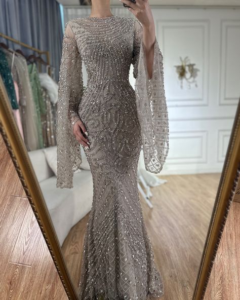 LA72771 Muslim Engagement Dress, Dress With Flared Sleeves, Simple Long Dress, Arabic Dress, Beaded Mermaid, Bride Dress Simple, Soiree Dresses, Soiree Dress, Formal Dresses With Sleeves