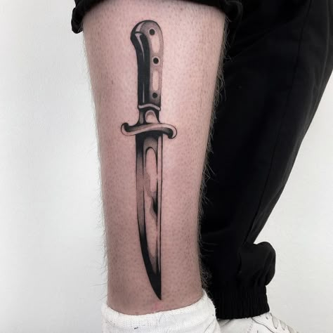 Knife Tattoos, Blood Tattoo, W Tattoo, Random Tattoos, Tattoo 2023, Tattoo Shading, Knife Tattoo, Ideas For Tattoos, Mini Tattoo