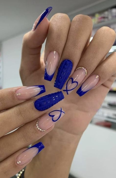 Shiny Nails Designs, Blue Acrylic Nails, Shiny Nails, Blue Nail Designs, Acrylic Nails Coffin Pink, Pretty Nail Art, Elegant Nails, Fancy Nails, Purple Nails