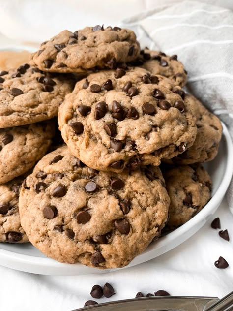 Applesauce Chocolate Chip Cookies, Egg Free Chocolate Chip Cookies, Best Vegan Chocolate Chip Cookies, Applesauce Cookies, Chocolate Chip Cookies Vegan, Eggless Desserts, Vegan Chocolate Chip Cookies, Healthy Chocolate Chip, Homemade Applesauce