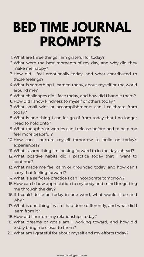 . . . . . . .bed time journal, journal prompts, self-reflection, mindfulness, mental health, evening routine, gratitude journal Journal Prompts For Fun, How To Write A Diary Every Day, Journal Prompts For Men, Different Journals To Keep, End Of Day Journal Prompts, Journal Opening Page, Personal Journal Ideas, Nighttime Journal, Emotion Journal