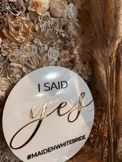 Boho flower wall and pampas grass with white acrylic sign. Lettering in black and gold metallic. Yes To Dress Signs, I Said Yes Sign, I Said Yes To The Dress Sign, I Said Yes To The Dress, ثيمات خطوبة, Yes To The Dress Sign, Yes To The Dress Signs, Prayer For Future Husband, Prayer For Future