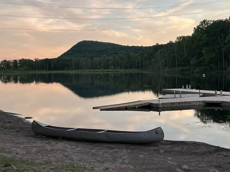 Camp Crystal Lake Aesthetic, Horror Camp Aesthetic, Slasher Summer Camp, Camp Slasher Aesthetic, 80s Slasher Summer Aesthetic, Friday The 13th Aesthetic, 80s Slasher Aesthetic, 80s Horror Aesthetic, Slasher Summer Aesthetic