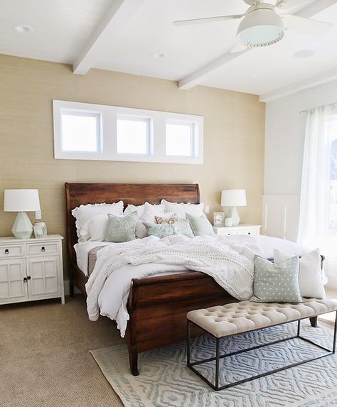 It’s always a good day when I get to share a home designed by Lindy Allen of Four Chairs Furniture, especially when it’s photographed by Hiya Papaya Photography! (Pretty sure I’m … White And Brown Bedroom, Bed Colors, Dark Wood Bedroom Furniture, Dark Wood Bedroom, Dark Wood Bed, Dark Bedroom Furniture, Brown Furniture Bedroom, House Of Turquoise, Wood Bedroom Furniture