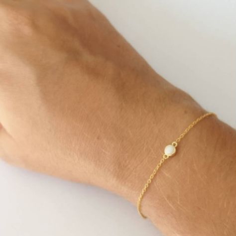 ✨ Introducing the Milk Dot Breastmilk Bracelet DIY Kit! ✨⁣ ⁣ Craft a timeless keepsake with our 925 silver or yellow gold-plated pendant, perfect for showcasing your precious breastmilk. Whether you’re a new mom or celebrating motherhood, this elegant bracelet is a beautiful way to honour your bond. 💕⁣ ⁣ 🛍️ Order now and create your unique piece today! ⁣ ⁣ 👉 Tap the link in our bio to get your kit Breast Milk Jewelry Diy, Breastmilk Bracelet, Milk Jewelry, Breastmilk Ring, Breastmilk Jewelry, Mother Milk, Baby Milk, Bracelet Diy, Elegant Bracelet