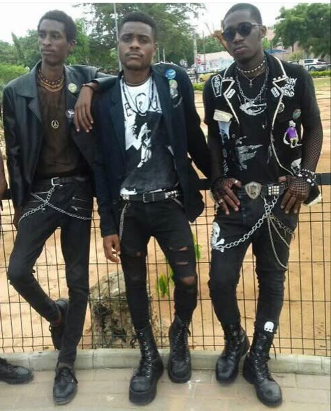 Crunkcore Aesthetic, Black Punk Fashion, Afropunk Men, Black Punk Outfits, Voodoo Outfit, Black Eboy, Alt Black Boy, New Rock Outfit, Goth Mens Fashion