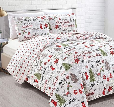 Great Bay Home 3-Piece Christmas Quilt Set with Shams. Reversible Bedspread Coverlet with Holiday Pattern. Carol Collection Christmas Bedding, Holiday Quilts, Holiday Quotes, Red Ornaments, Bedroom Décor, Holiday Patterns, Holiday Prints, Reversible Quilt, Christmas Quilt