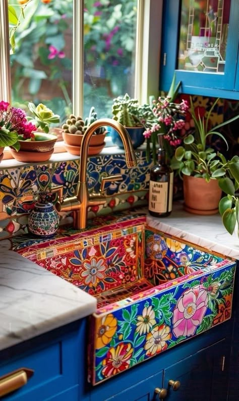 Colourful Kitchen Aesthetic, Tile Sink Kitchen, Greek Kitchen Decor, Tiled Kitchen Sink, Colourful Home Interiors, Meditterean Kitchen, Multicoloured Kitchen, Small Boho House, Hippie Kitchen Ideas