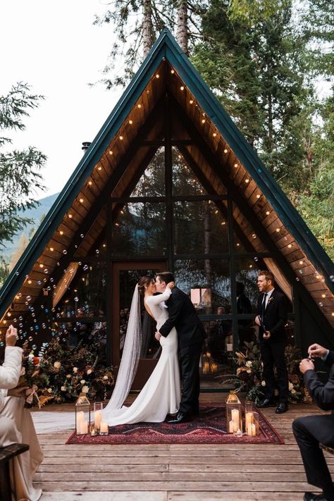 December Mountain Wedding, Adventure Vow Renewal, Airbnb Wedding Washington, Airbnb Elopement Colorado, Woodsy Elopement Wedding, Oregon Airbnb Wedding, Airbnb Backyard Wedding, Washington Micro Wedding, October Mountain Wedding