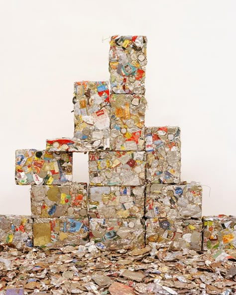 'The Waste Management Series', Remarkably Beautiful Abstract Sculptures Made From Garbage Trash Installation Art, Garbage Sculpture, Art Made From Trash, Waste Sculpture, Trash Sculpture, Garbage Art, Waste Art, Garbage Recycling, Trash Art