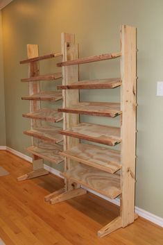 Rak Sepatu Diy, Homemade Shoe Rack, Shoe Rack In Closet, Shoes Shelves, Pallet Buster, Shoe Rack Ideas, Shoe Rack For Small Spaces, Homemade Shoes, Closet Shoe