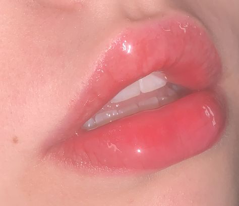 Rosy Lips Natural, Heart Shaped Lips Natural, Natural Pink Lips Aesthetic, Natural Lips Aesthetic, Full Lips Aesthetic, Pink Lip Aesthetic, Prom Lips, Dream Lips, Rosy Skin