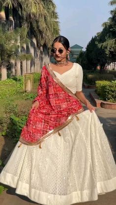 Indian Lehenga Designs, डिजाइनर कपड़े, Simple Lehenga, Trendy Outfits Indian, Indian Outfits Lehenga, Lehenga Designs Simple, Traditional Indian Dress, Outfits Indian, Casual Indian Fashion