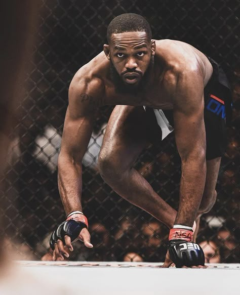 Ufc Fighters Men, Jon Jones Ufc, Jones Ufc, Jon Bones Jones, Jon Bones, Boxing Images, Ufc Boxing, Boxing Posters, Jon Jones