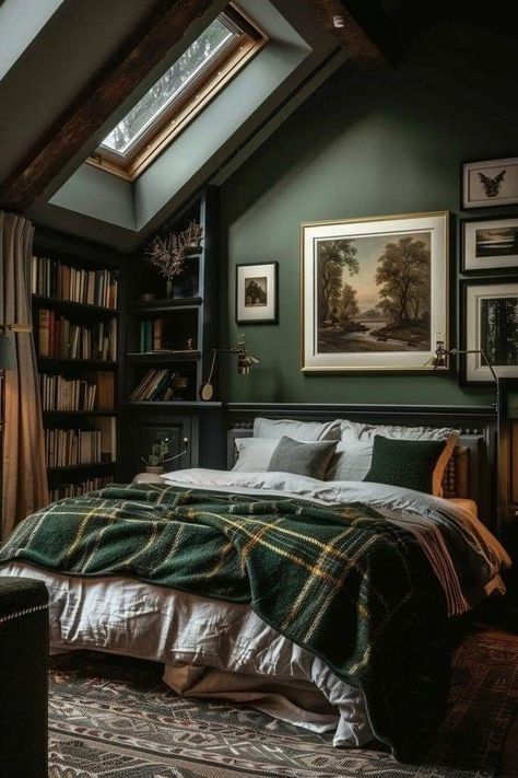 Dark Boho Home, Dark Green Interior, Boho Home Decor Ideas, Home Boho, Dark Home Decor, Green Bedroom, Boho Home Decor, Bedroom Green, Dream House Interior