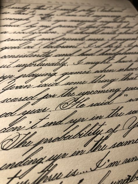 Dark Academia Calligraphy, Ancient Writing Aesthetic, Goth Handwriting, Founding Father Handwriting, Pretty Cursive Handwriting, Academia Handwriting, Dark Academia Handwriting, Cursive Handwriting Aesthetic, Dark Academia Writing