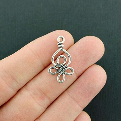 Celtic Knot Jewelry, Charms Collection, Wire Wrap Jewelry Designs, Bijoux Fil Aluminium, Wire Jewelry Designs, Wire Wrapping Crystals, Diy Wire Jewelry, Wire Work Jewelry, Craft Making